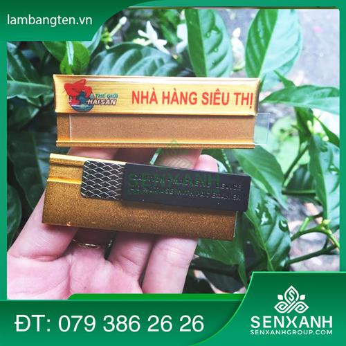 Thẻ tên thay đổi tên nhân viên BT009V2